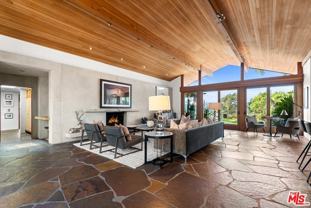 4305 Clear Valley Dr - Photo 1 of 1