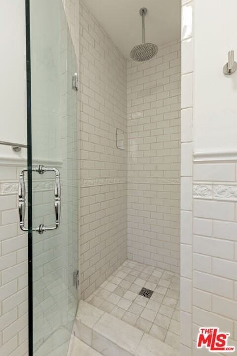 8467 West 4th Street - Photo 7 of 12