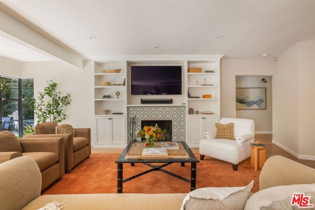 11349 Canton Drive - Photo 5 of 35