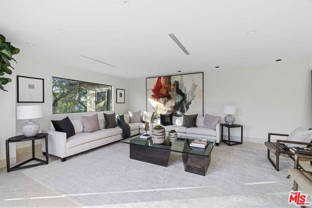 2301 Donella Circle - Photo 7 of 34