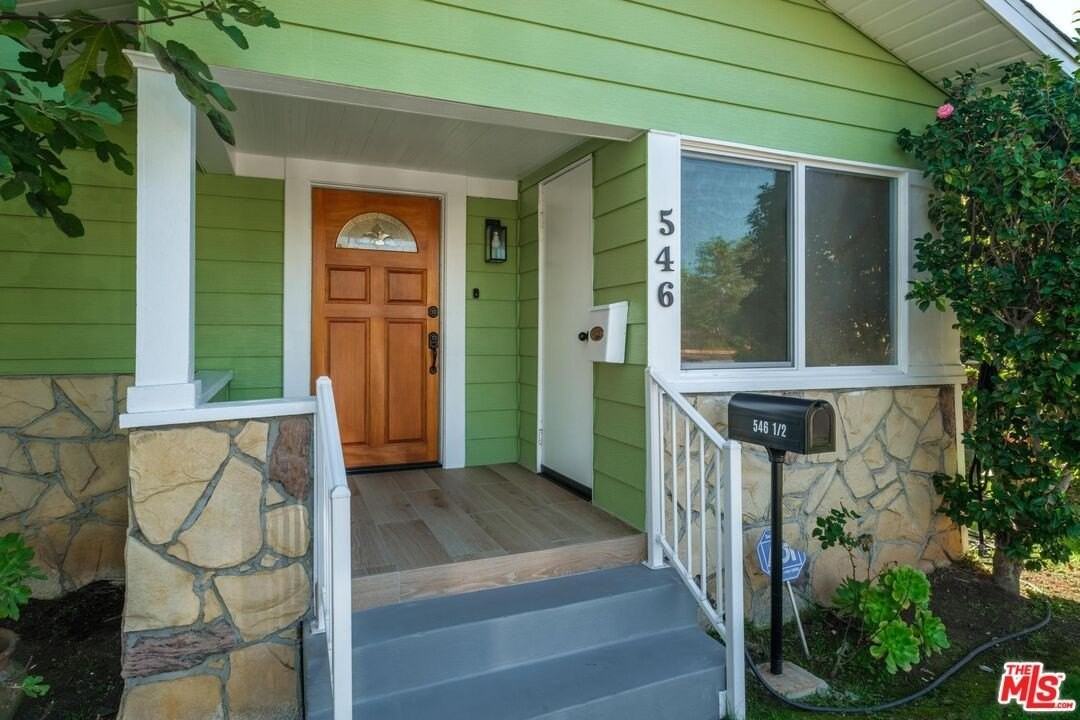 546 San Juan Avenue - Photo 4 of 28