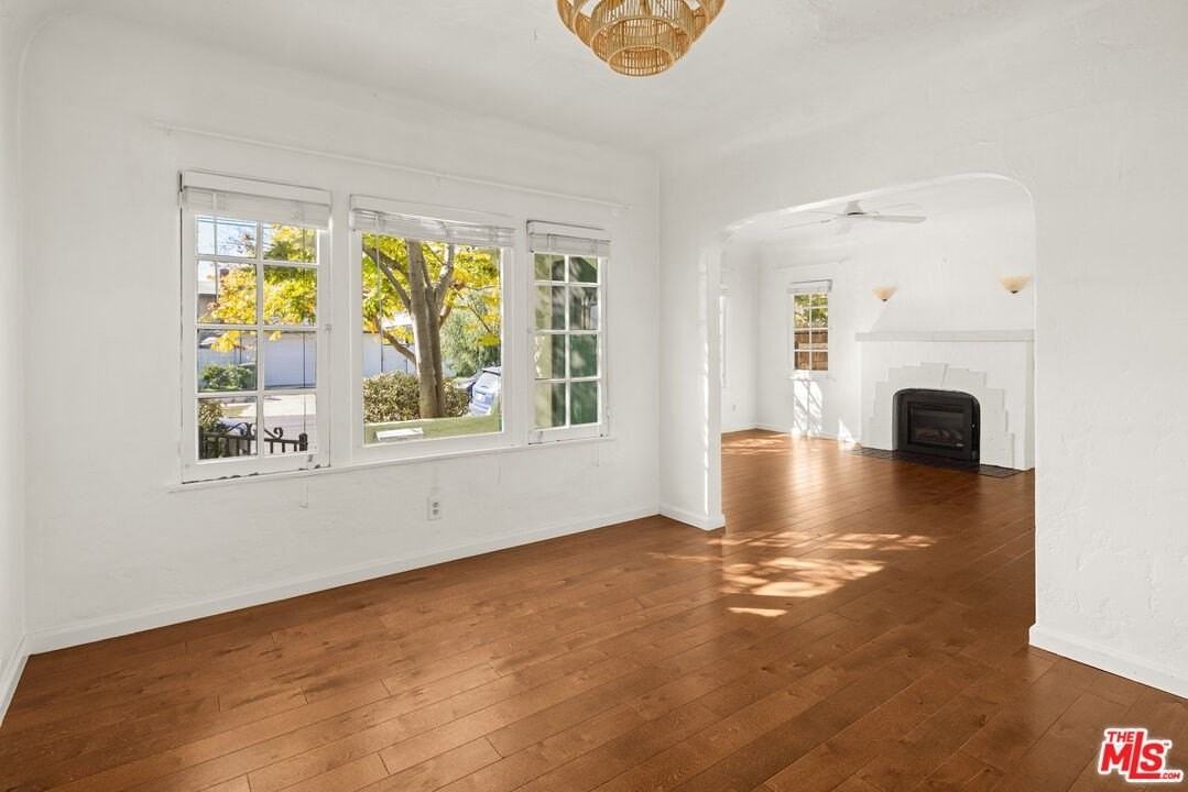 1708 Glyndon Ave - Photo 7 of 21