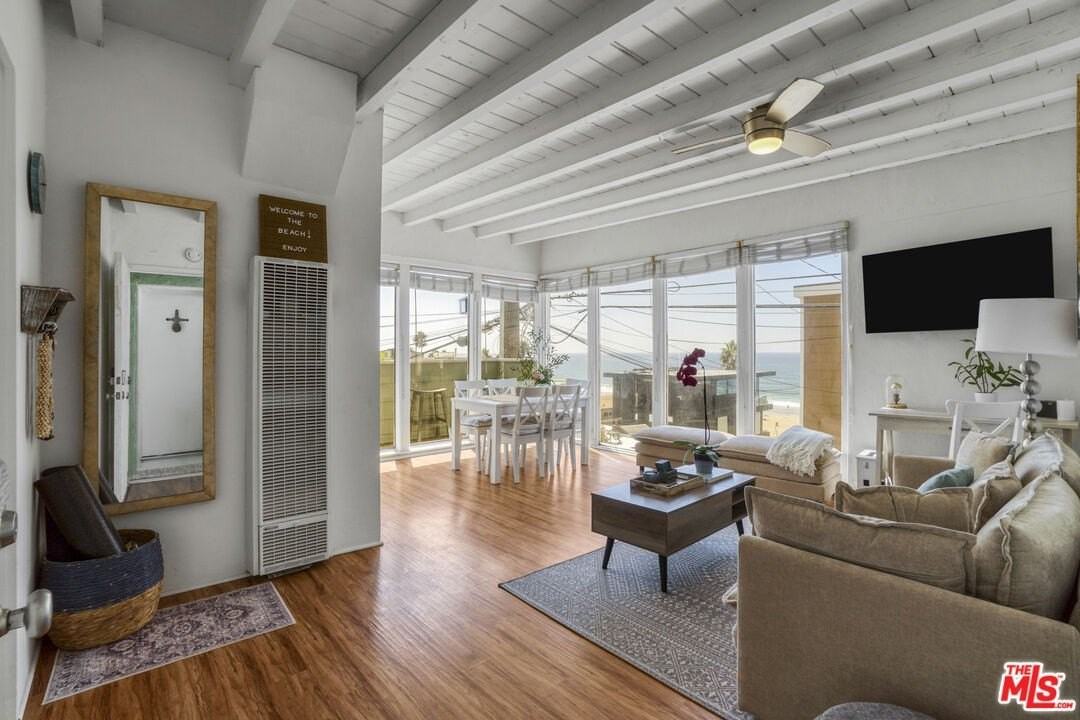 4400 Ocean Drive - Photo 7 of 40