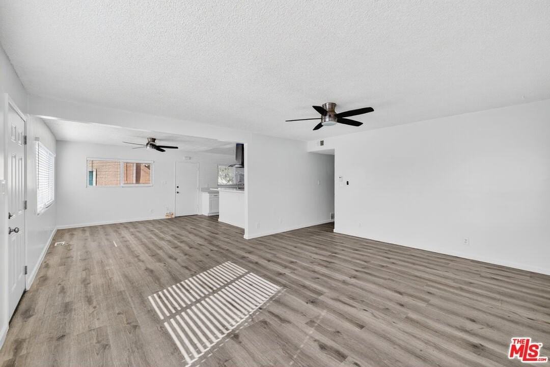 425 West Regent Street #6 - Photo 6 of 26