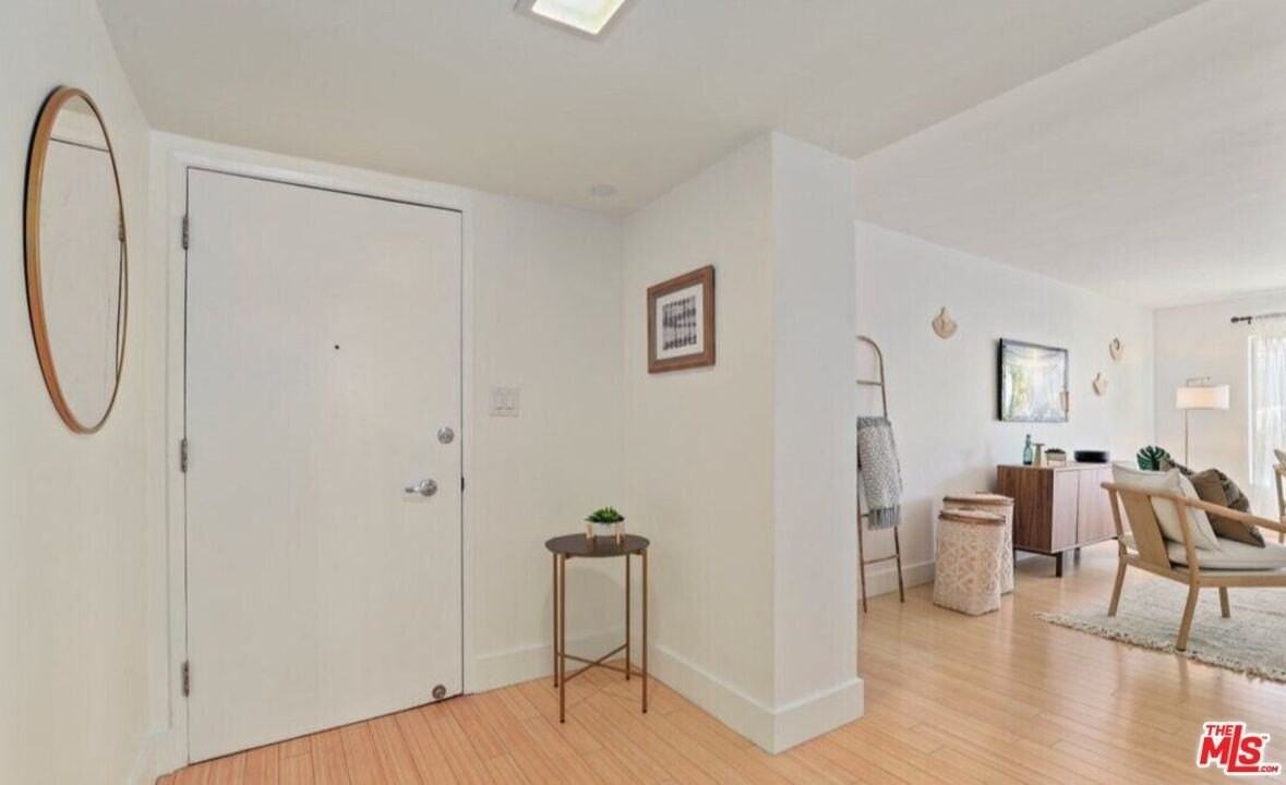 6624 Springpark Ave Apt 5a #5A - Photo 6 of 23