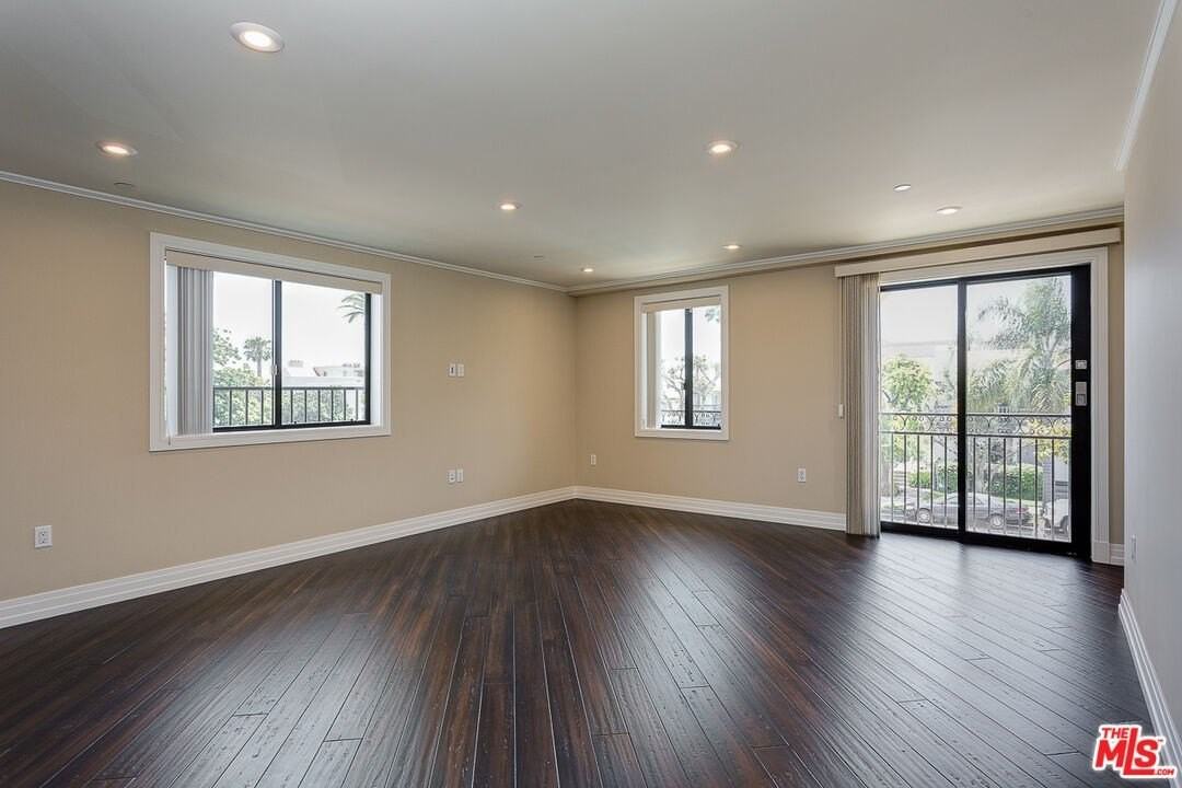 1211 9th Street #200 - Photo 7 of 11