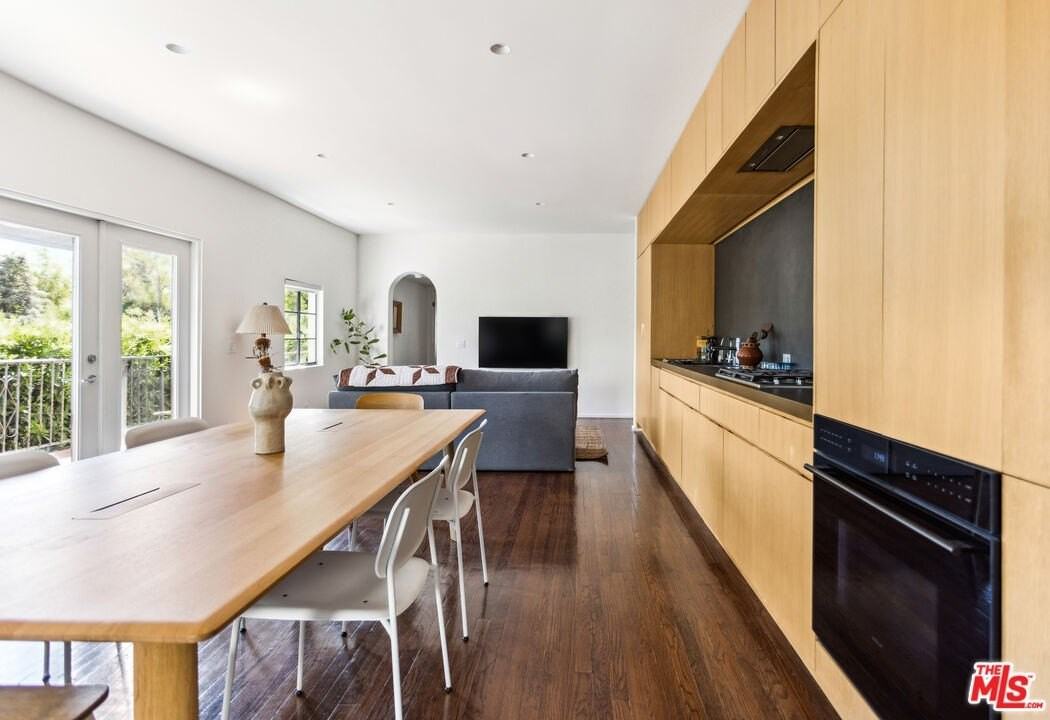 2055 West Silver Lake Drive - Photo 6 of 17