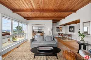 featured image of 120 7th Street