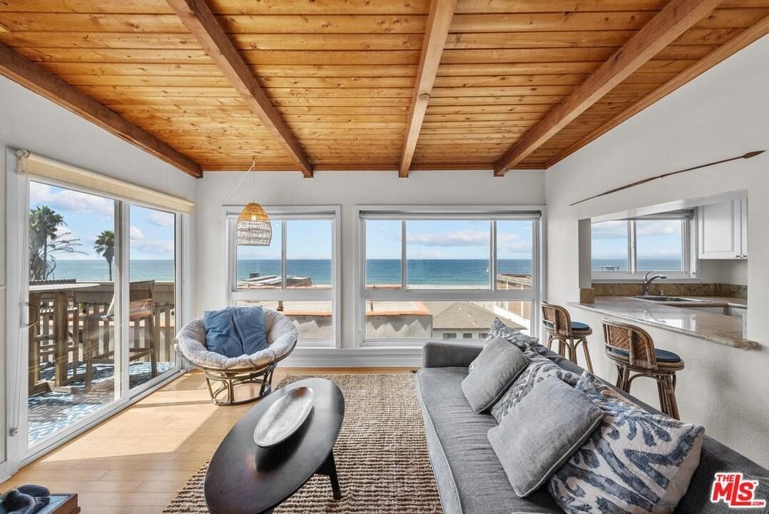 120 7th Street - Photo 3 of 29