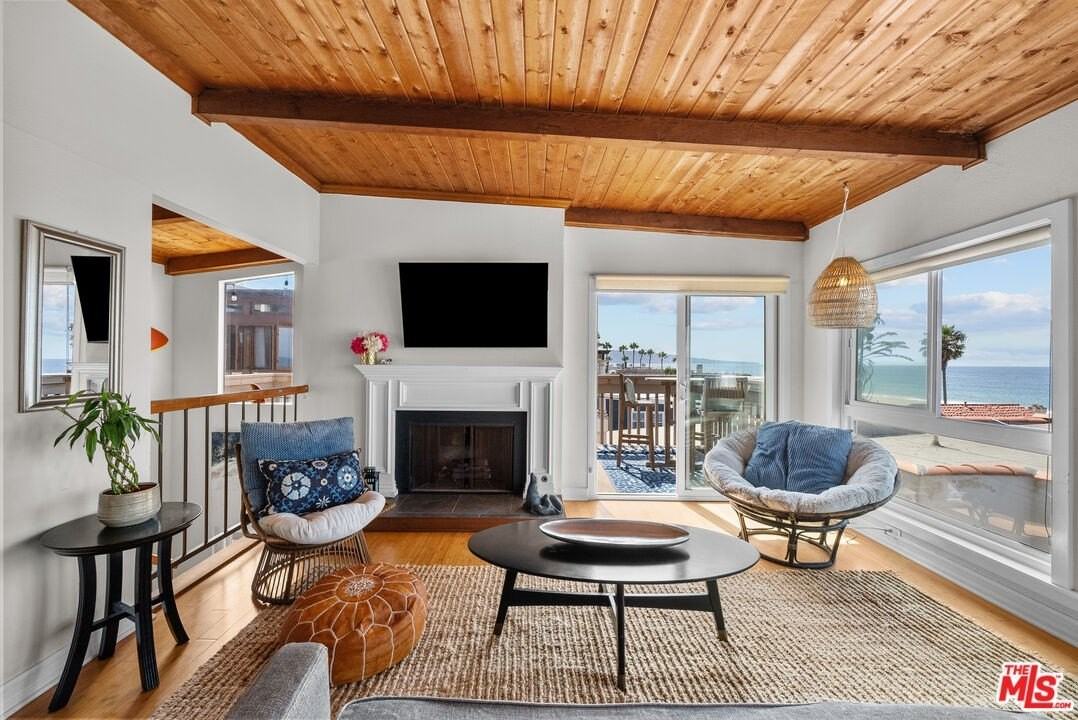 120 7th Street - Photo 4 of 29