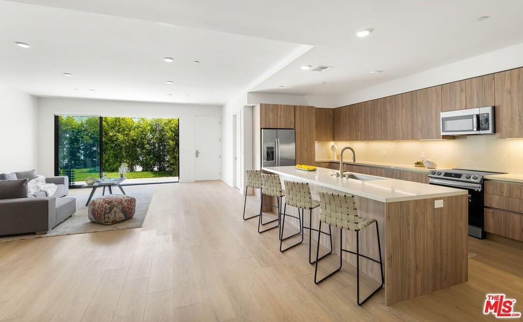 3657 Regal Place #3659 - Photo 7 of 39