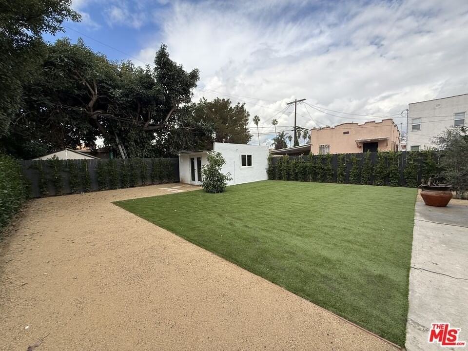 3031 Virginia Road - Photo 7 of 10