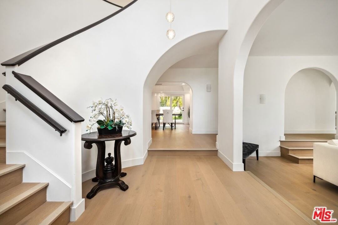 29675 Harvester Road - Photo 6 of 36