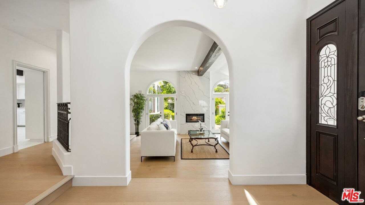 29675 Harvester Road - Photo 7 of 36