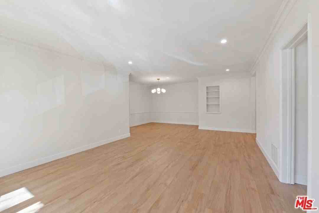 1252 N Crescent Heights Blvd Apt 3 #3 - Photo 2 of 14