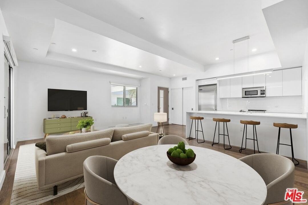 1433 14th Street #1A - Photo 5 of 12