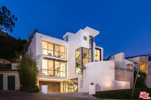 featured image of 1352 Miller Drive