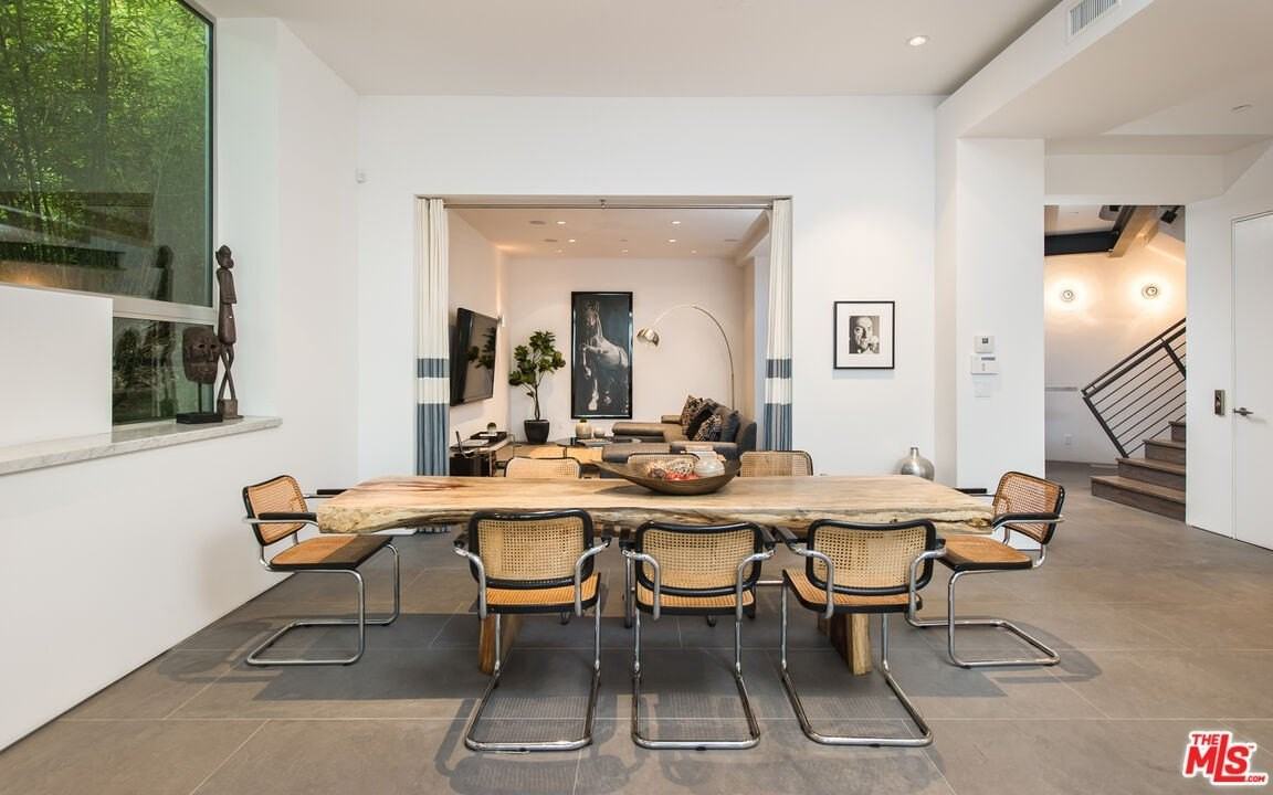 1352 Miller Dr - Photo 6 of 46