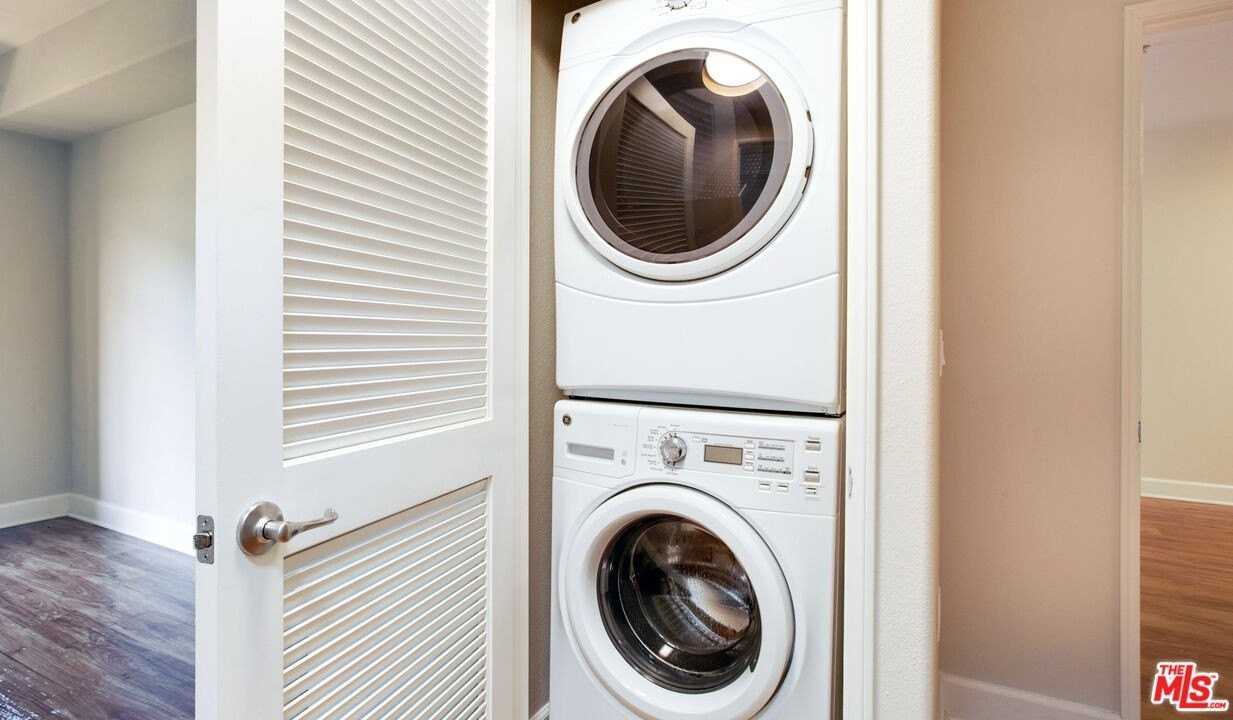 348 Hauser Boulevard #4-311 - Photo 3 of 7