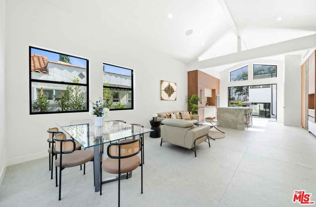 8982 Norma Pl - Photo 6 of 31