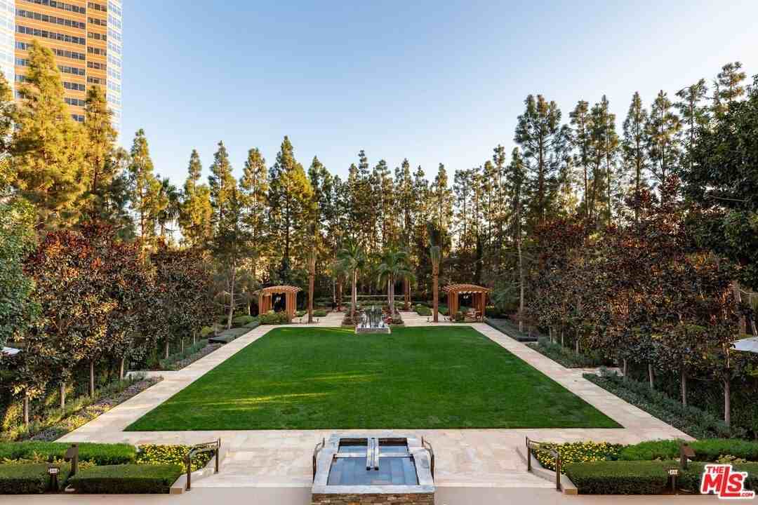 1 Century Drive #31D - Photo 2 of 5