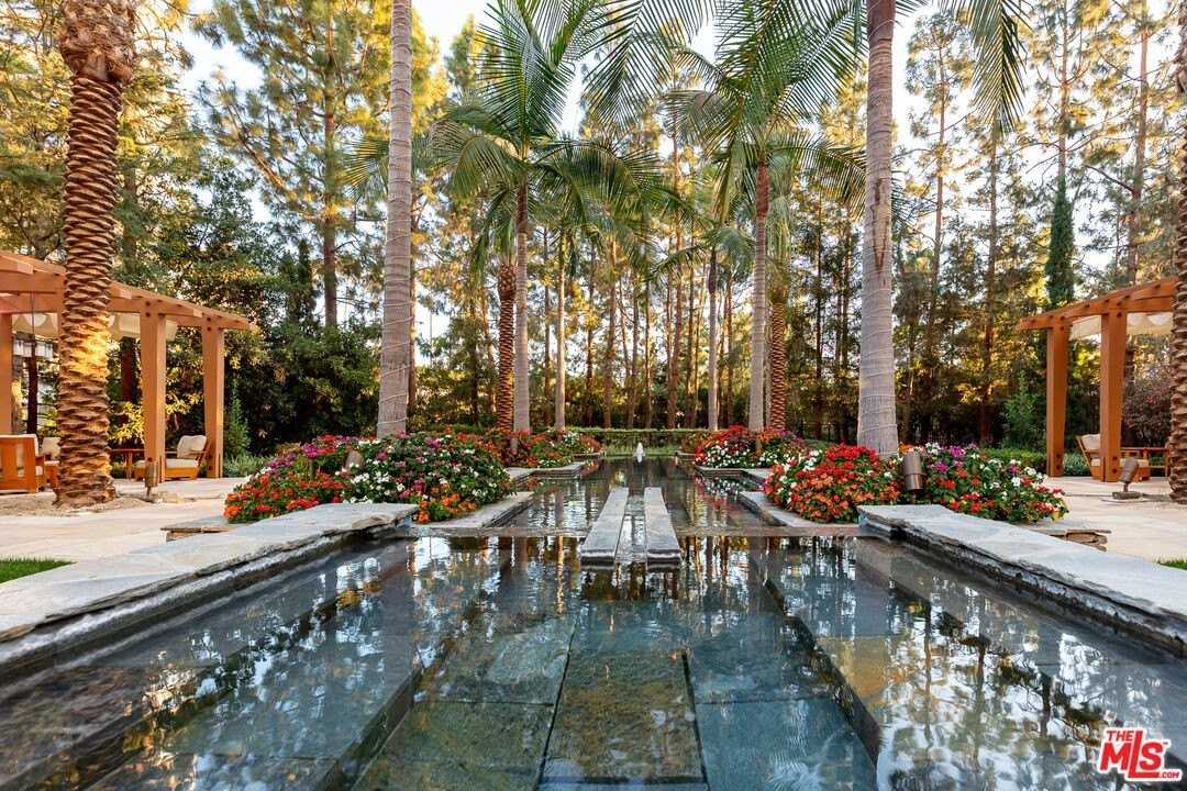 1 Century Drive #8D - Photo 3 of 12