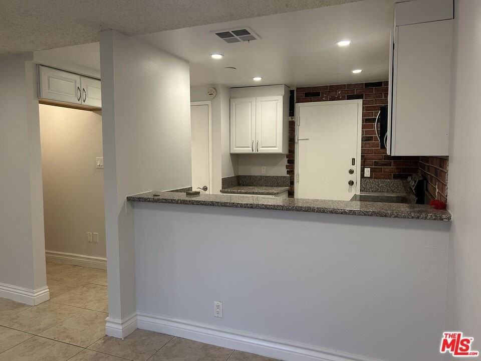 14501 Tupper Street #39 - Photo 7 of 31