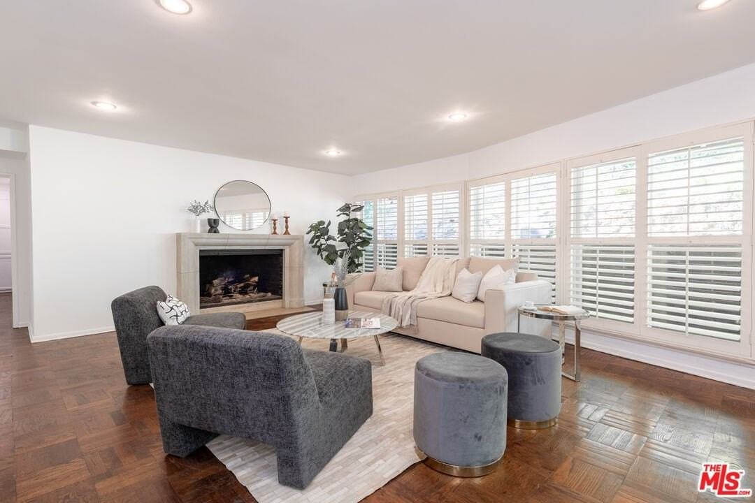 2559 Hutton Drive - Photo 3 of 30