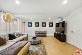 917 North Curson Avenue #21 - Photo 1 of 1