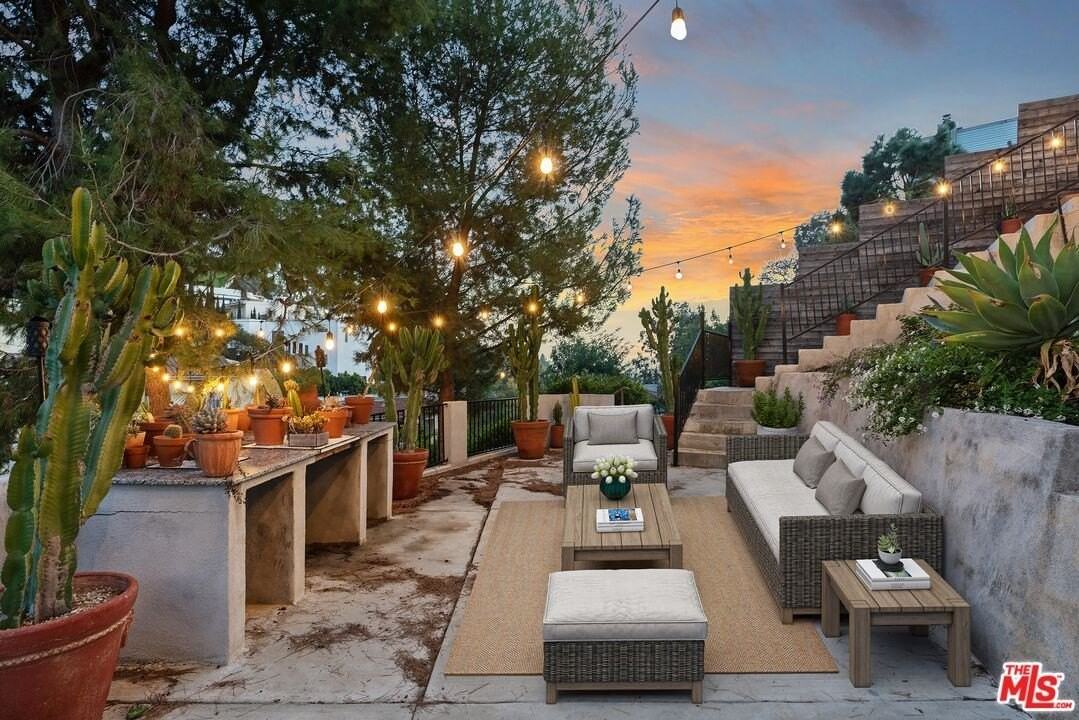 2370 San Marco Drive - Photo 5 of 25