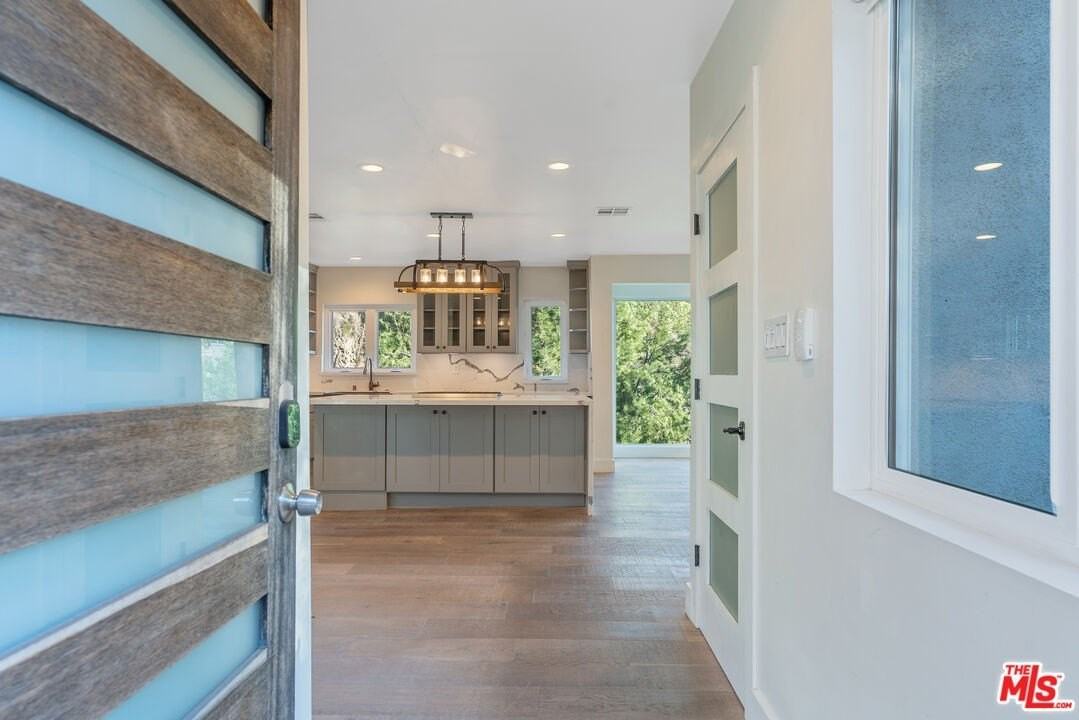 2370 San Marco Drive - Photo 6 of 25