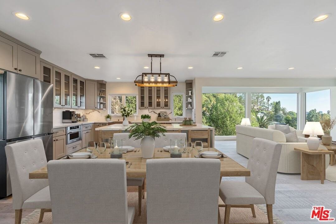 2370 San Marco Drive - Photo 7 of 25