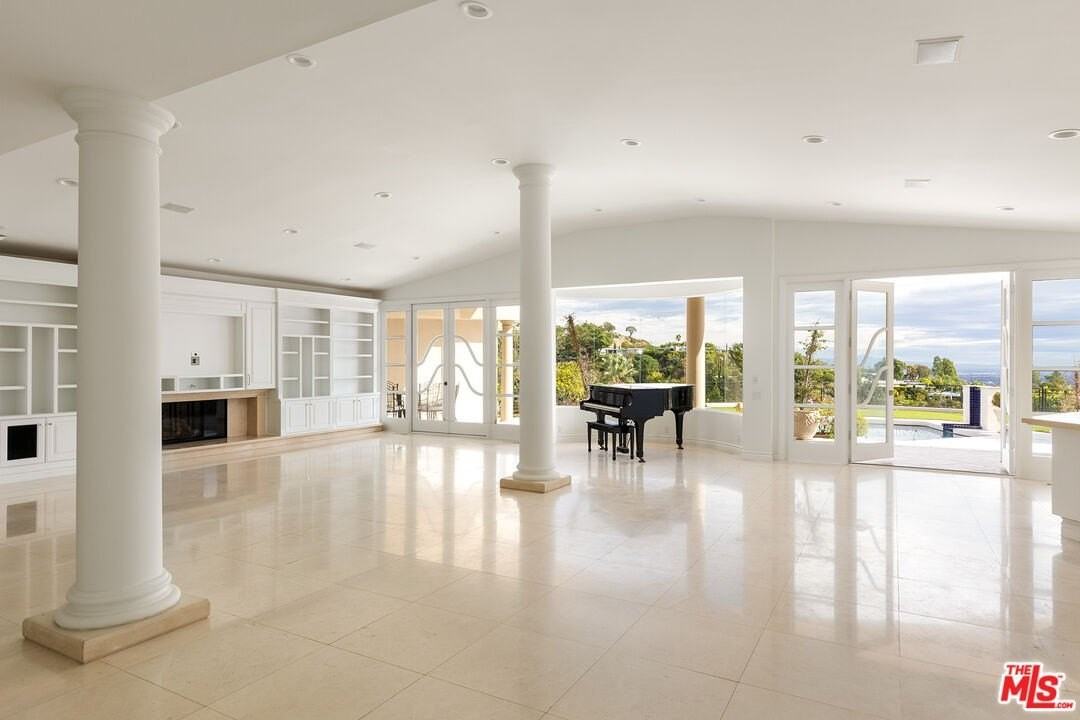 1630 Carla Rdg - Photo 5 of 22