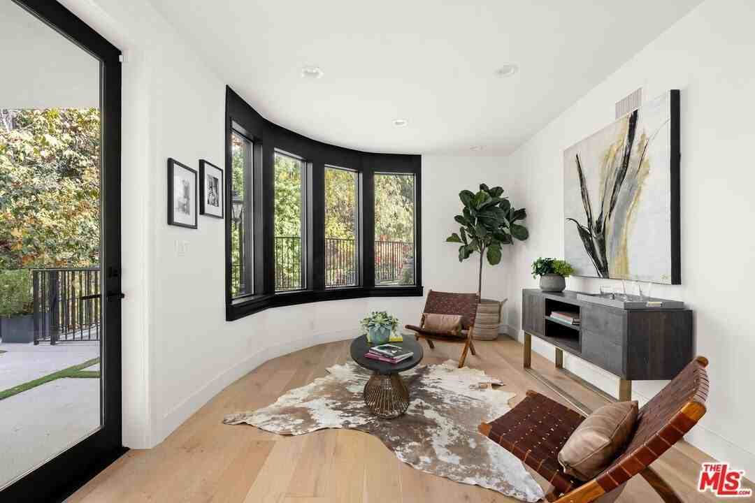 16881 Oak View Drive - Photo 6 of 24