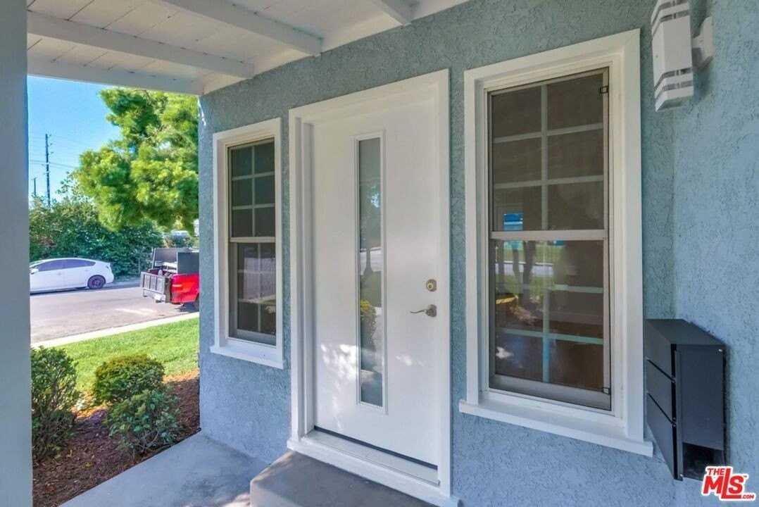 8356 Kittyhawk Avenue - Photo 2 of 24