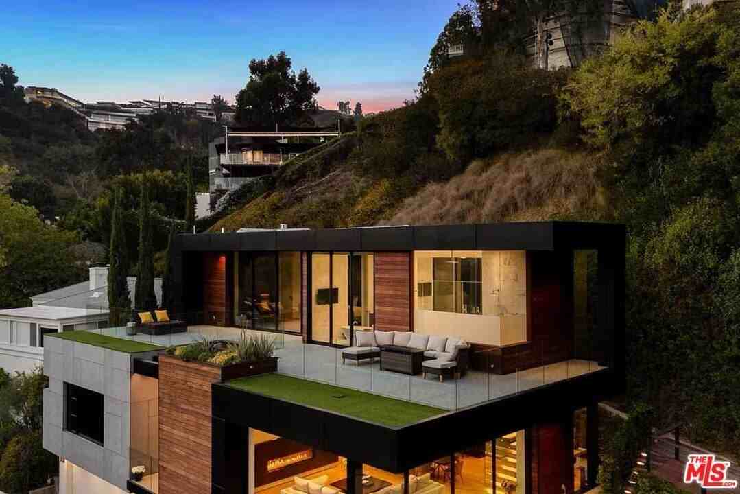 1331 Belfast Drive - Photo 2 of 25