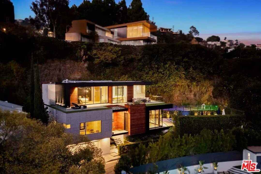 1331 Belfast Drive - Photo 4 of 25