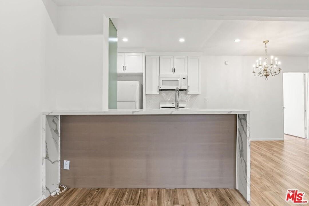 5500 Lindley Avenue #206 - Photo 7 of 24