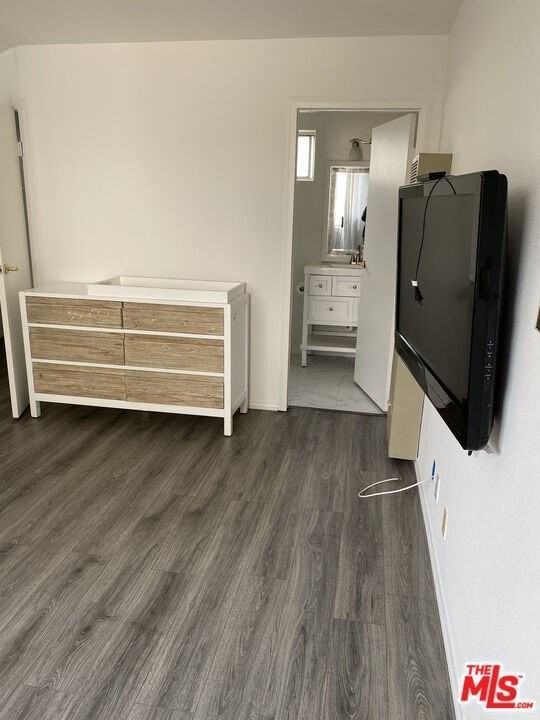 451 S La Peer Dr Unit 2 #2 - Photo 3 of 7