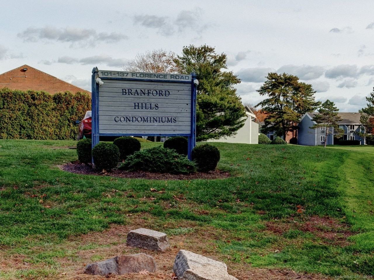 105 Florence Rd #2B - Photo 7 of 27