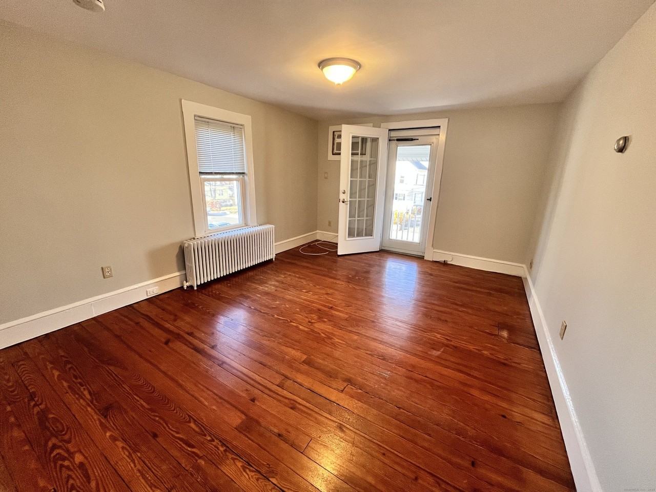 20 3rd St - Photo 3 of 11