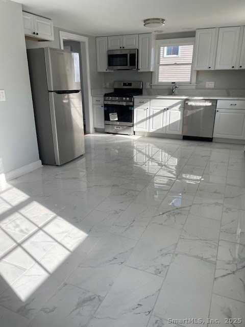 156 Triangle St - Photo 4 of 14