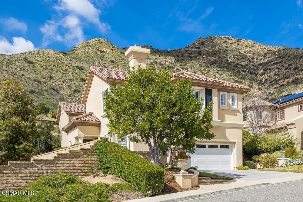 6103 Deerhill Rd - Photo 3 of 40