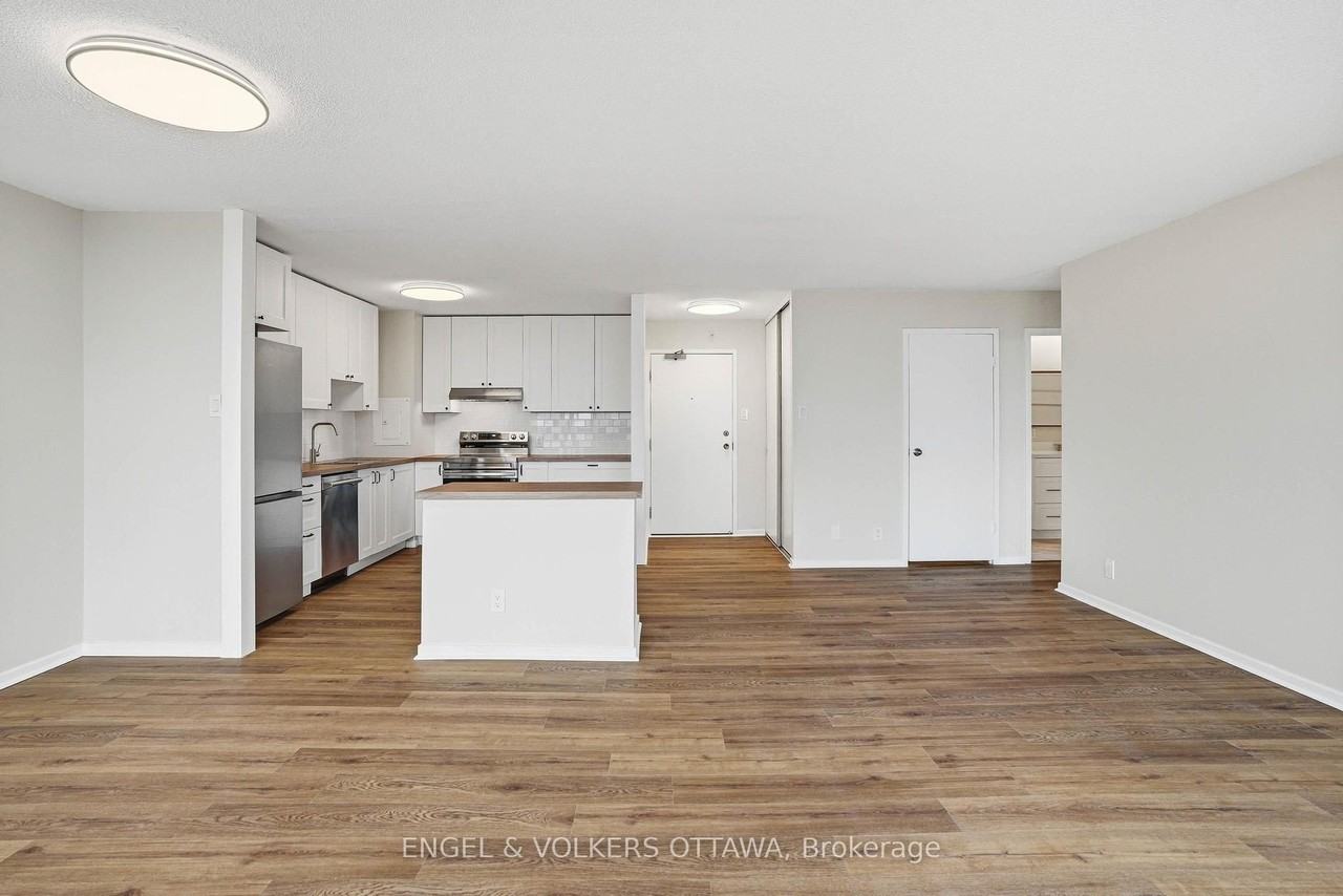 2951 Denbury Apts. - Photo 7 of 39