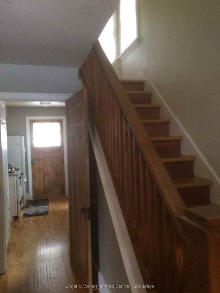 639 14th Street West - Photo 3 of 6