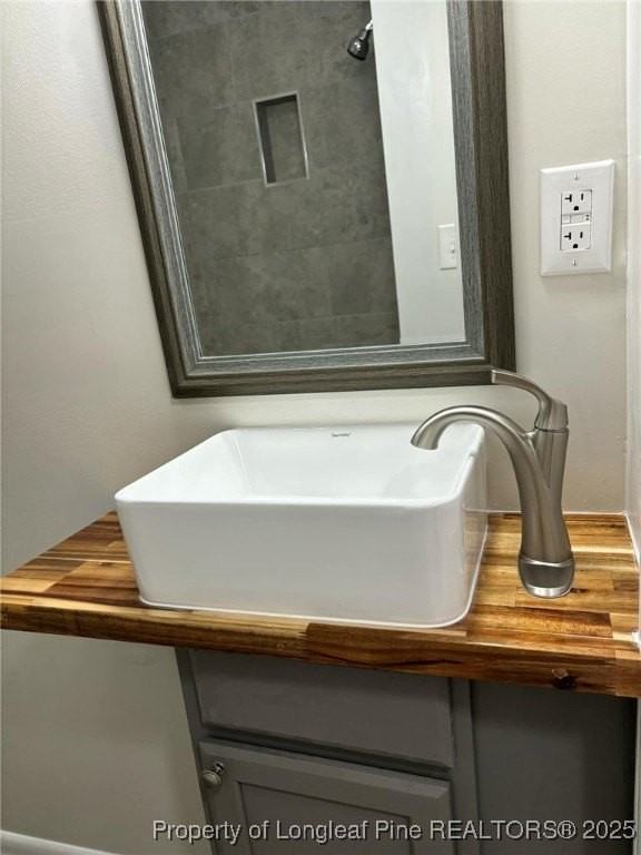 432 Squirrel St Apt A #A - Photo 5 of 9