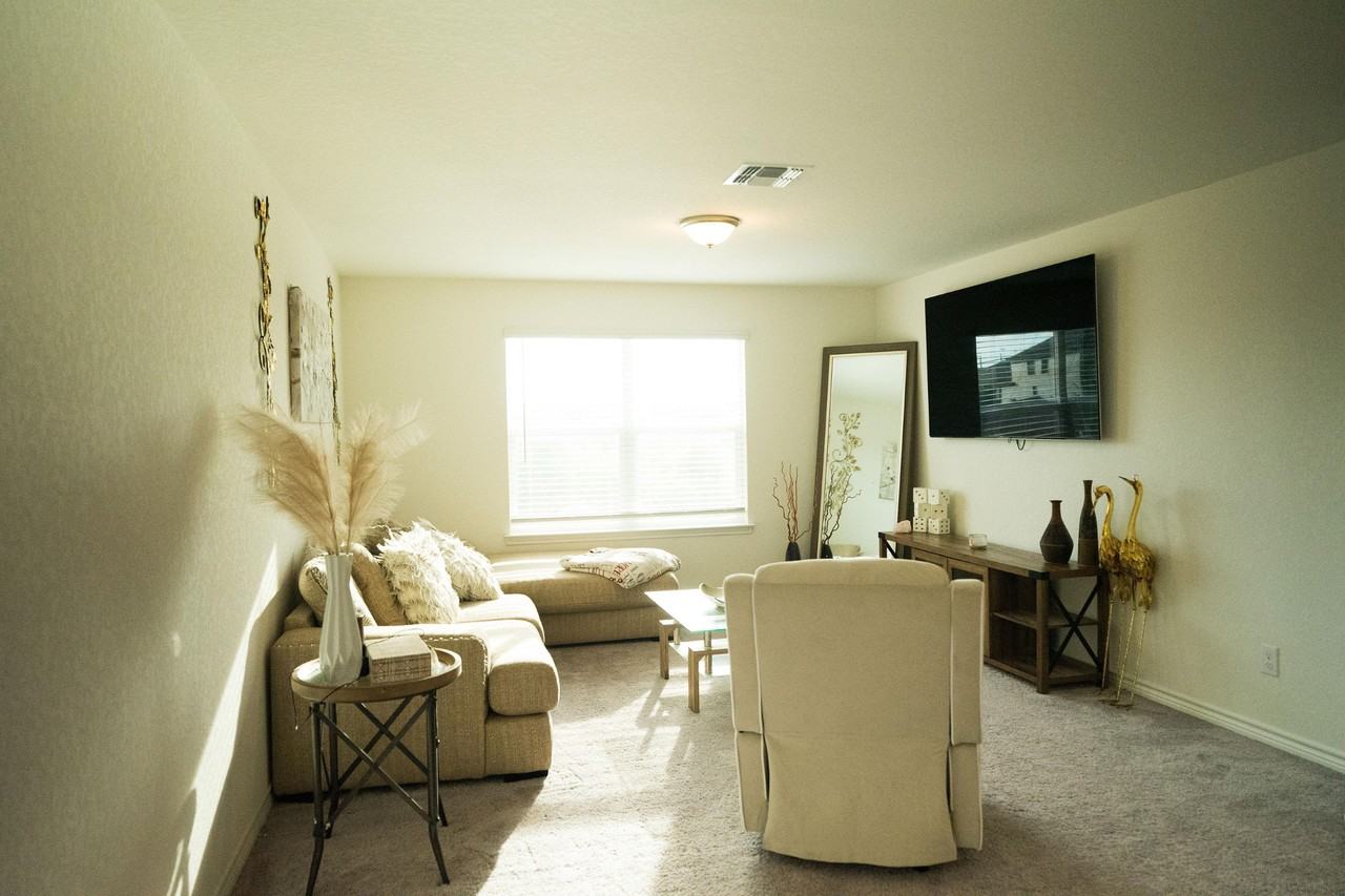 Andromeda Way - Photo 7 of 16