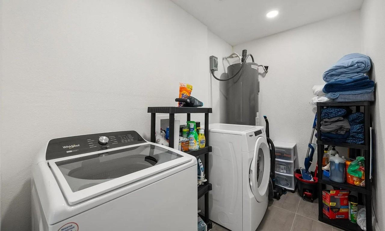 West Brooklyn Avenue - Photo 5 of 20