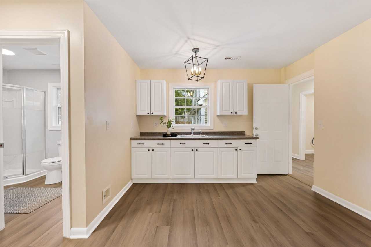 Winfield Dr - Photo 6 of 16