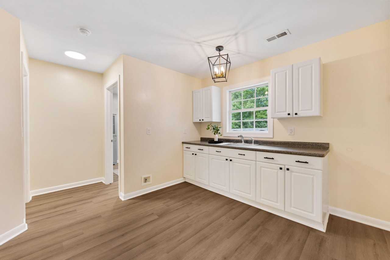 Winfield Dr - Photo 7 of 16